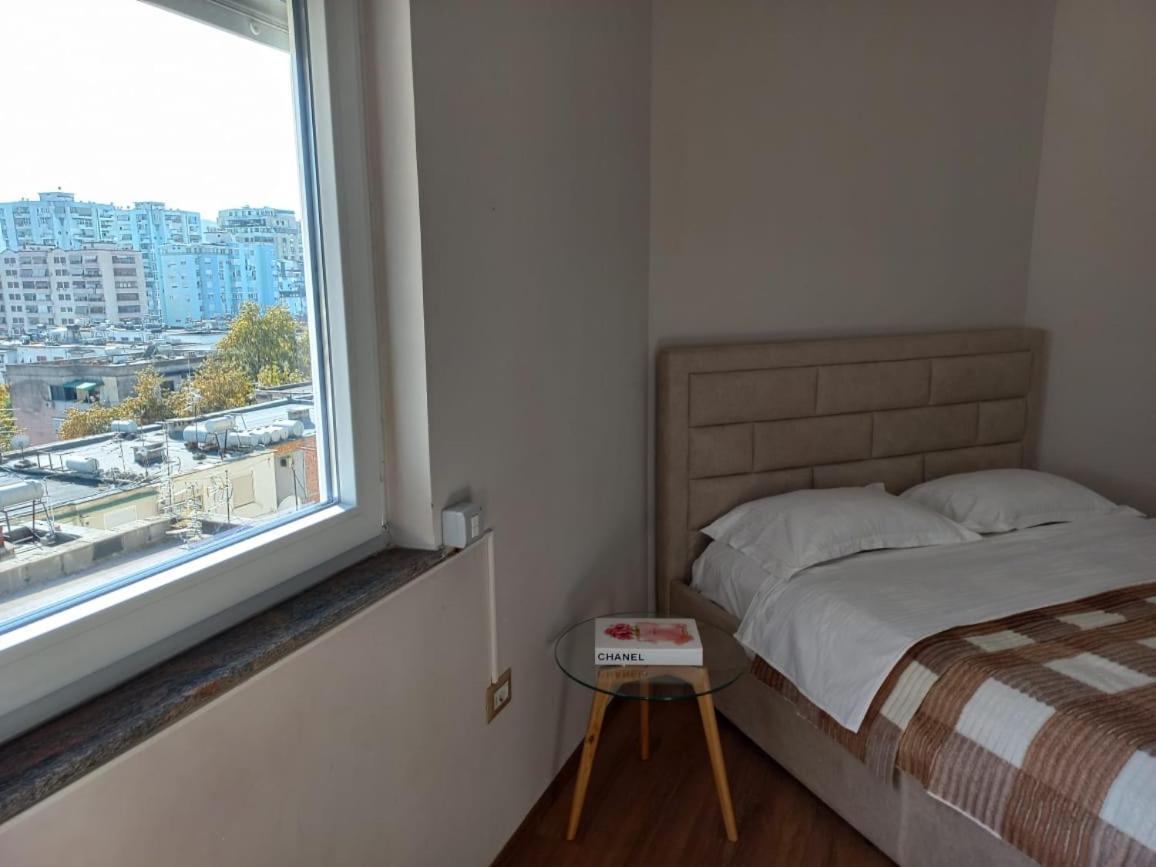טיראנה Penthouse Rooms & Aparts מראה חיצוני תמונה