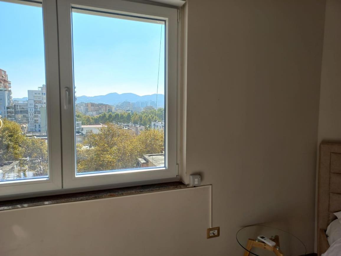 טיראנה Penthouse Rooms & Aparts מראה חיצוני תמונה
